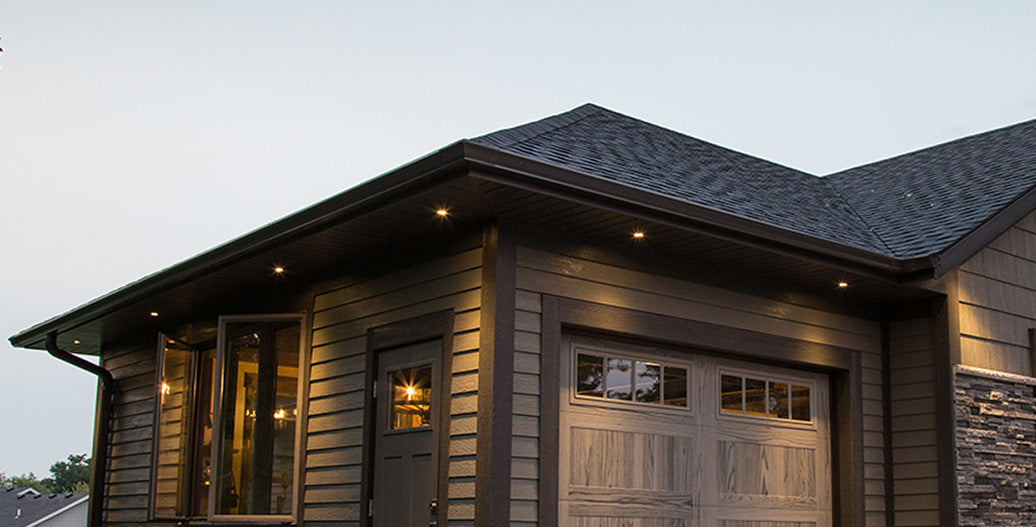 Exterior recessed soffitt lighting