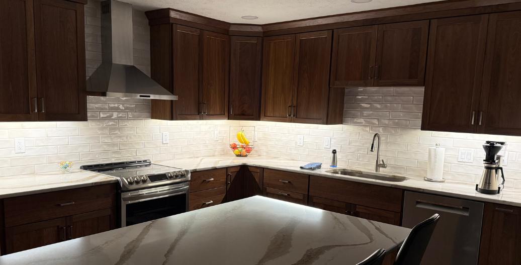Under cabinet lighting in kitchen