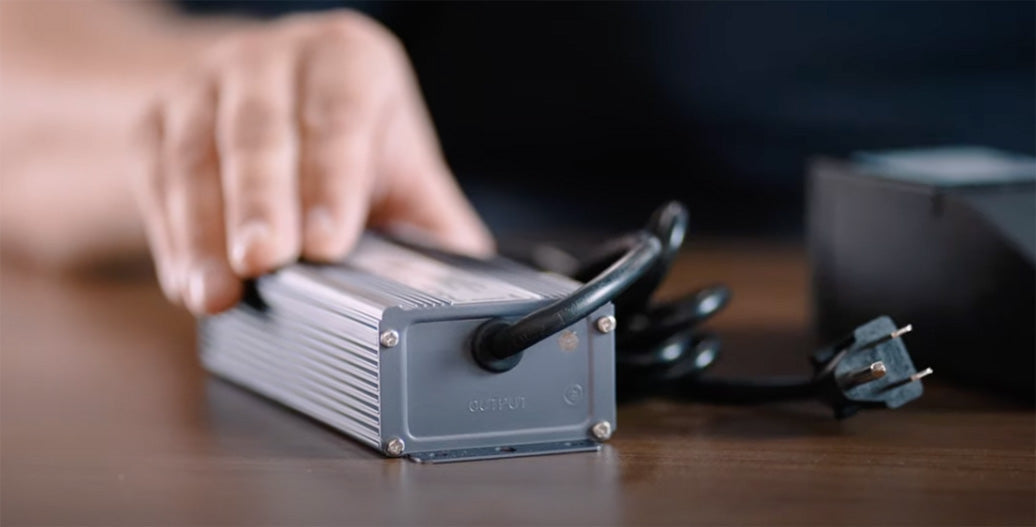 Hand on power supply