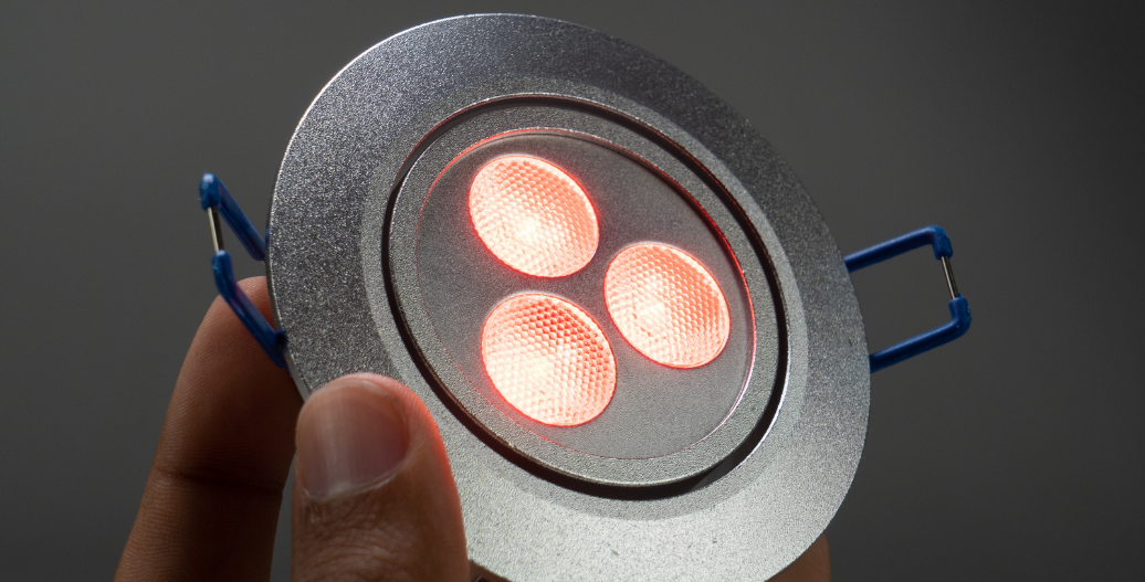 RGB recessed light