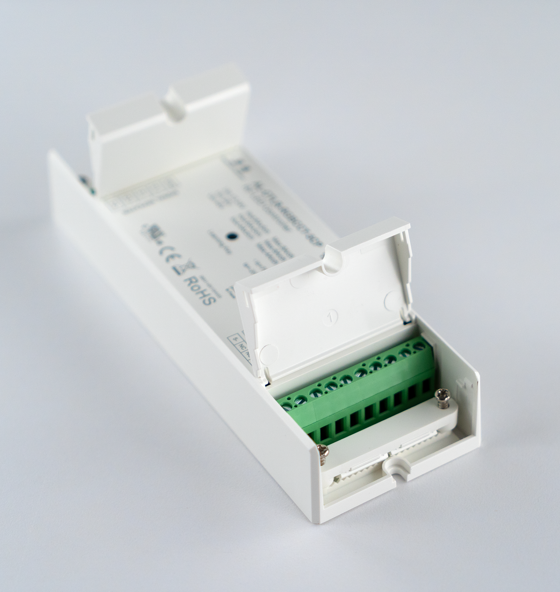 Wireless RGBCCT 5 Channel LED Controller