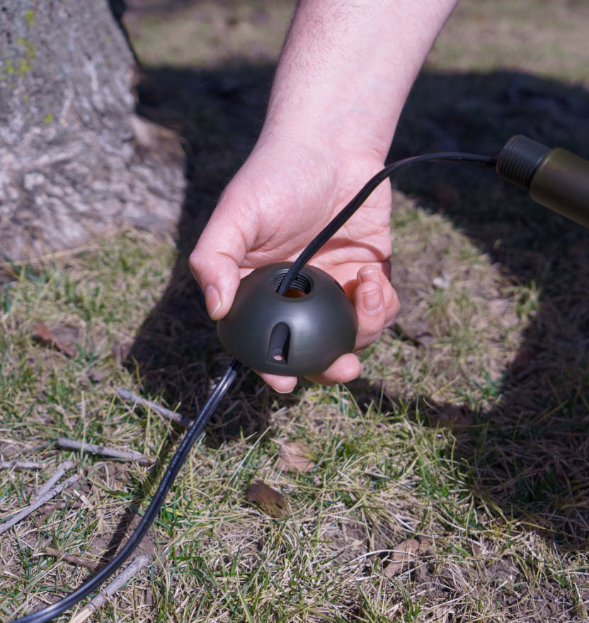 Tree and Surface Mount for Landscape Lights
