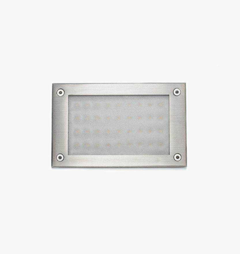 Recessed Indoor/Outdoor LED In-wall Step Light