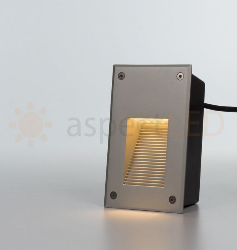 Modern Vertical Portrait Recessed Indoor/Outdoor LED In-Wall Stair Step Light