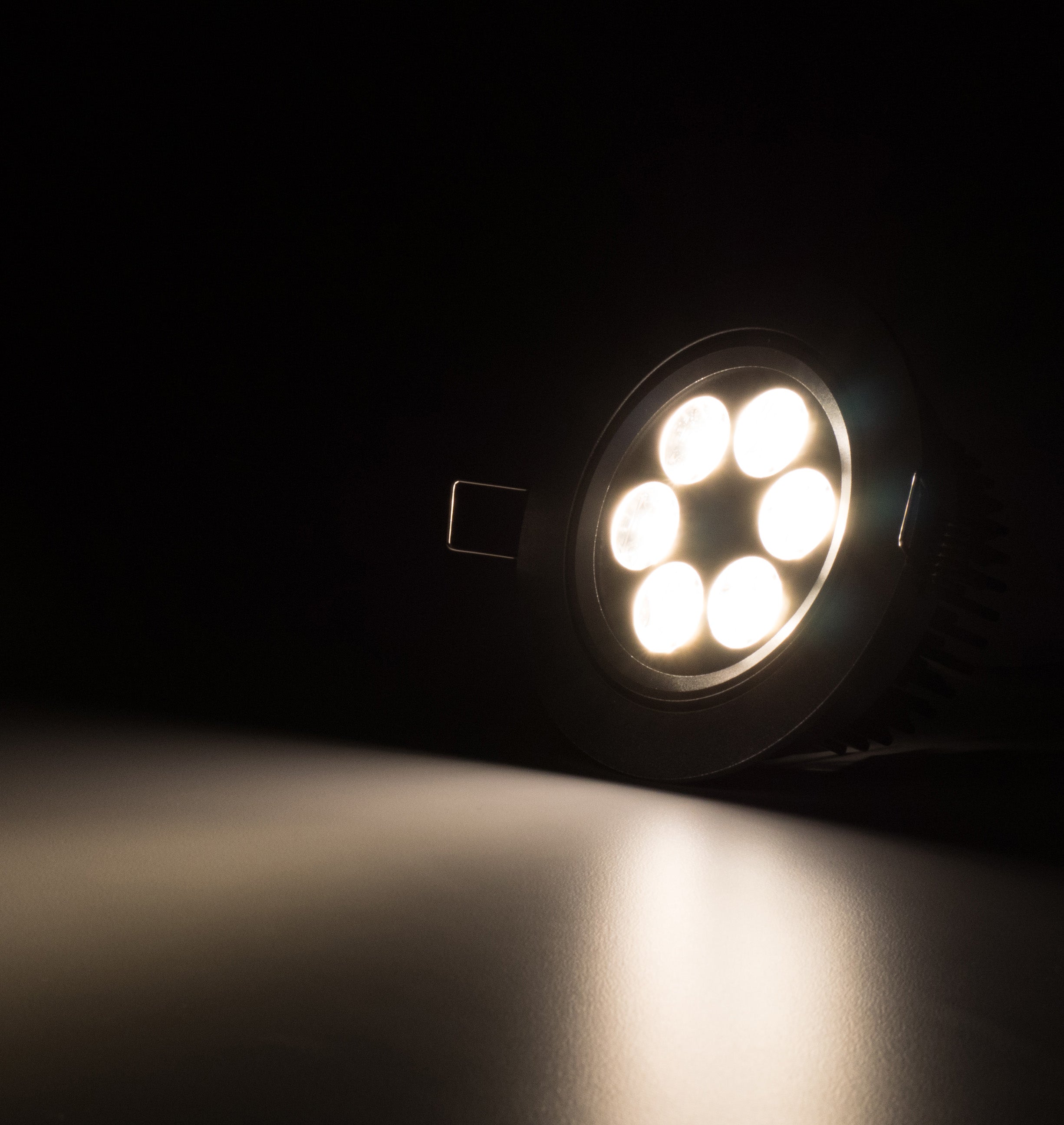 NSF Certified 4.2" LED Recessed Light for Flat or Sloped Ceilings - 6 LED (6W) - Yellow / Amber