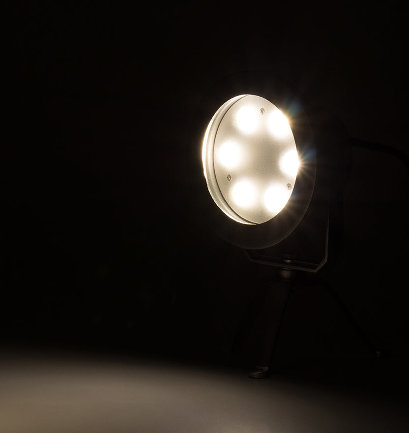 Underwater Tripod Light - Ultra Brightness (6 LED - 18W) - 24VDC