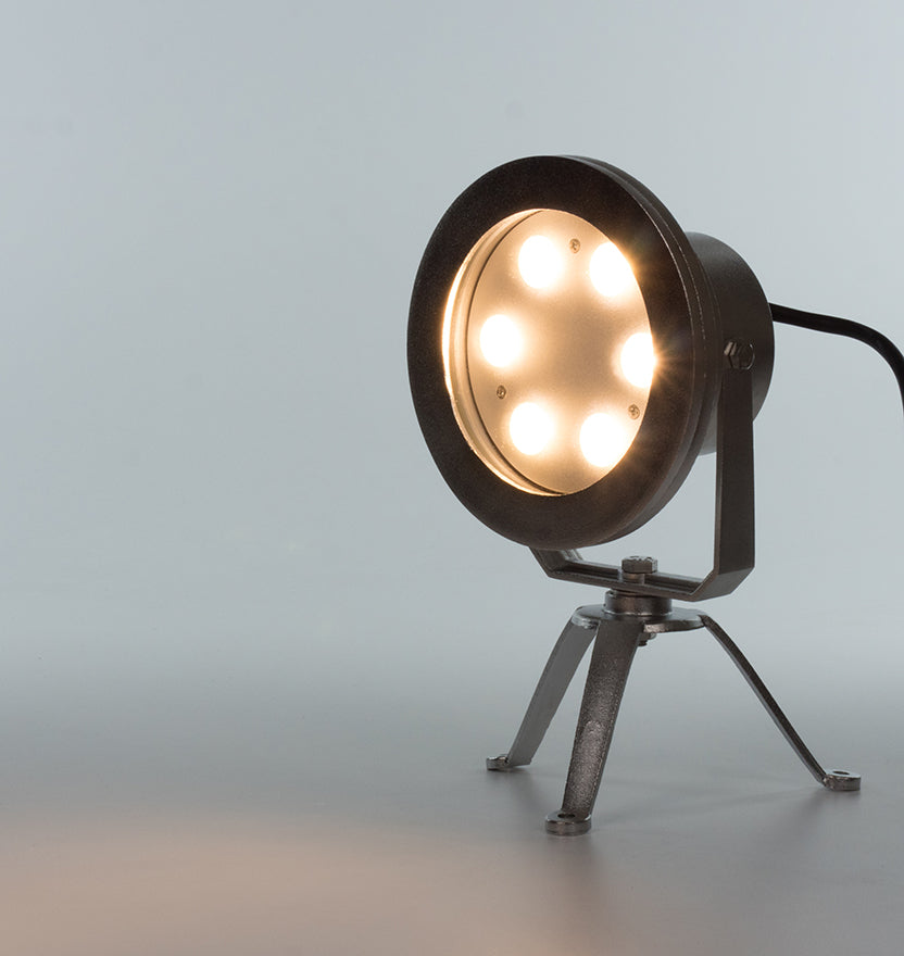 Underwater Tripod Light - Ultra Brightness (6 LED - 18W) - 24VDC